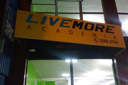 Live More Academias- Unidade Leonardo da Vince - 