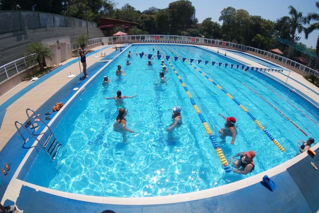 Hidroginástica no Clube – Sindicato dos Bancários