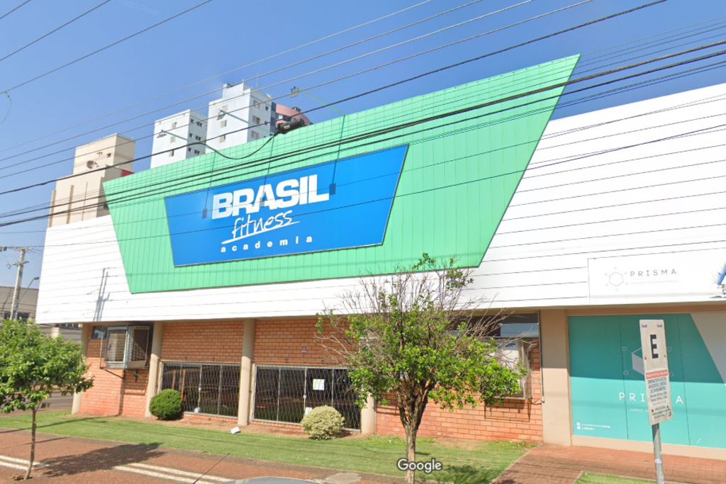 Academia Brasil Fitness - Centro - Cascavel - PR - Rua Castro