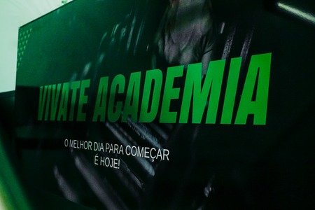 Vivate Academia