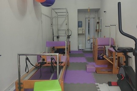 Academias de Aulas Em Estudio De Pilates com Estacionamento em Vila  Valqueire em Rio de Janeiro - RJ - Brasil