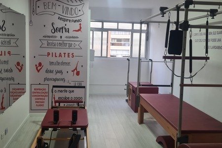 Pilates Máquinas - Quirós Fisio